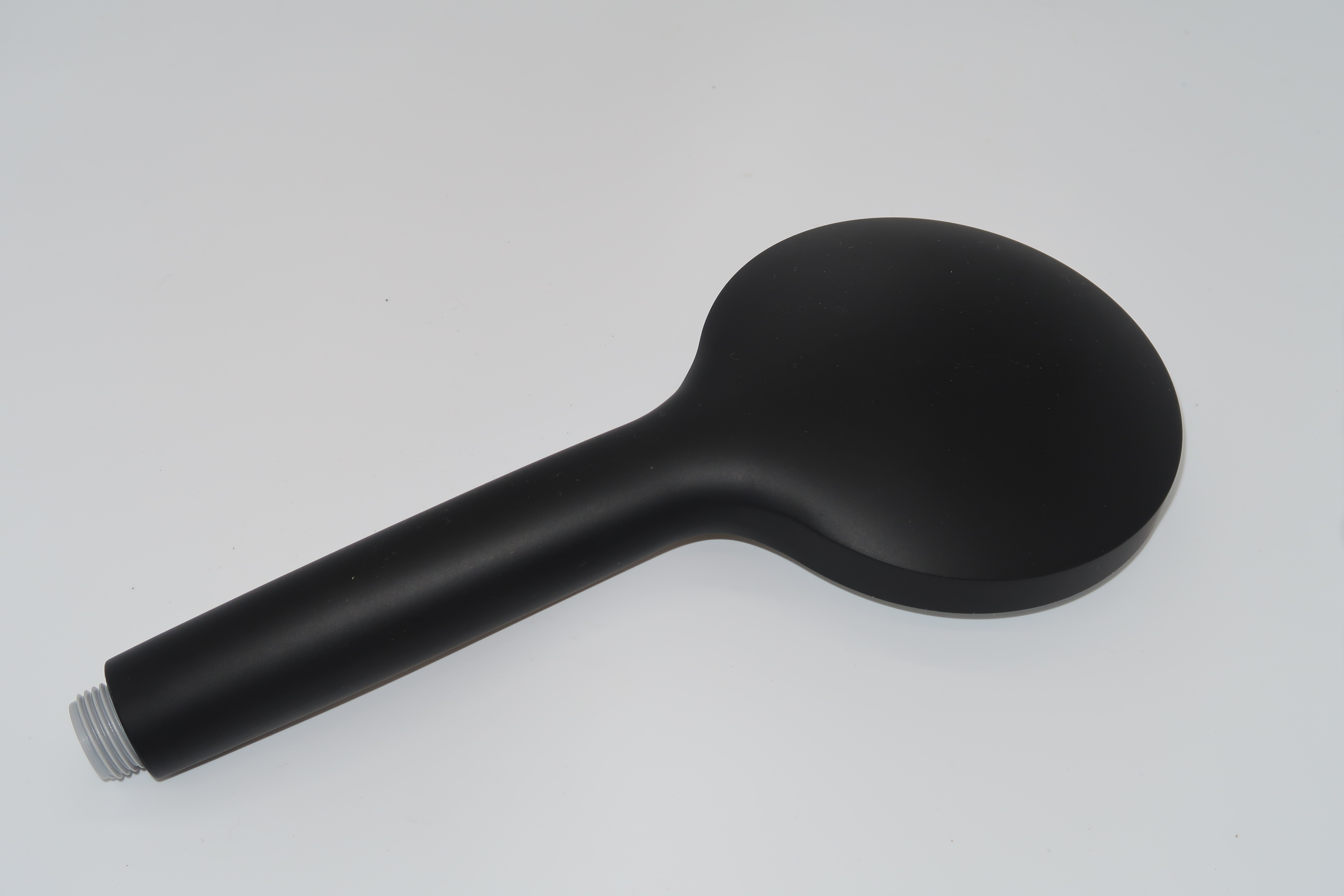 Handbrause "DESIGN 3" 3-strahlig 1/2"AG, Antikalknoppen, ABS schwarz/matt *Achtung Pflegehinweise beachten!